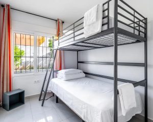Habitación con litera