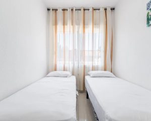 Habitacion con dos camas